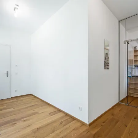 Gartenwohnung 90m² Apartamento Pörtschach am Wörthersee